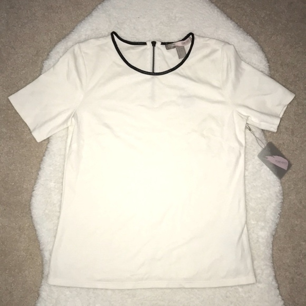BNWT Forever21 Black Collared White Back Zipper T-Shirt